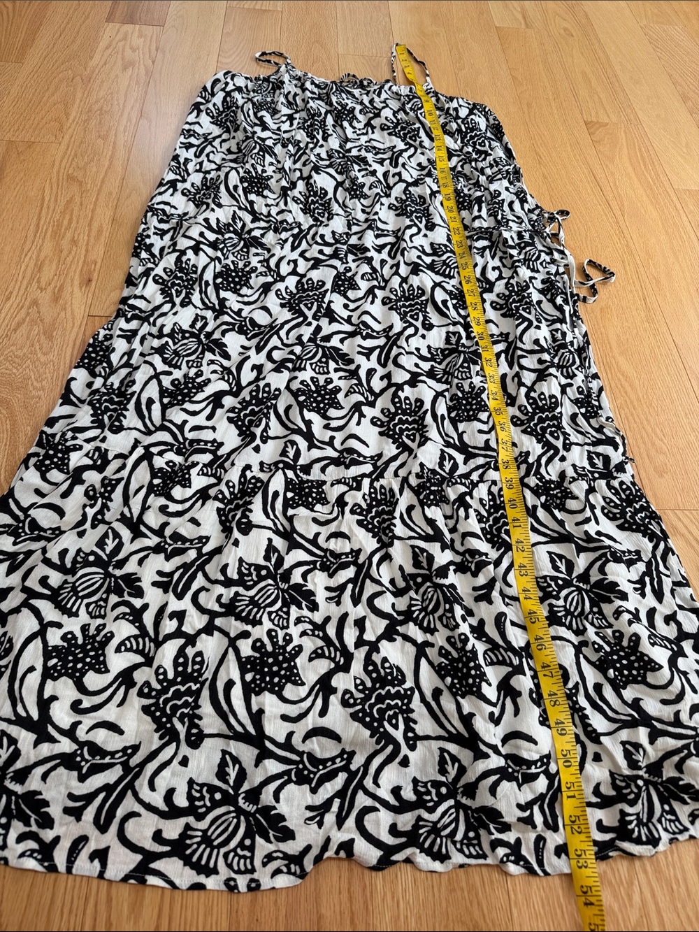 New! Loft medium white/black printed tie back gauzy cotton maxi dress. - Picture 8 of 10